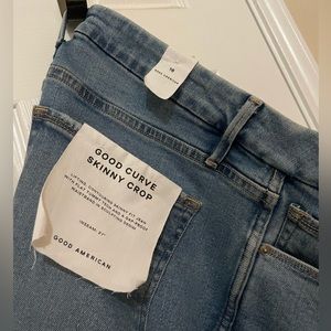 Good American Curve Skinny Crop - size 16